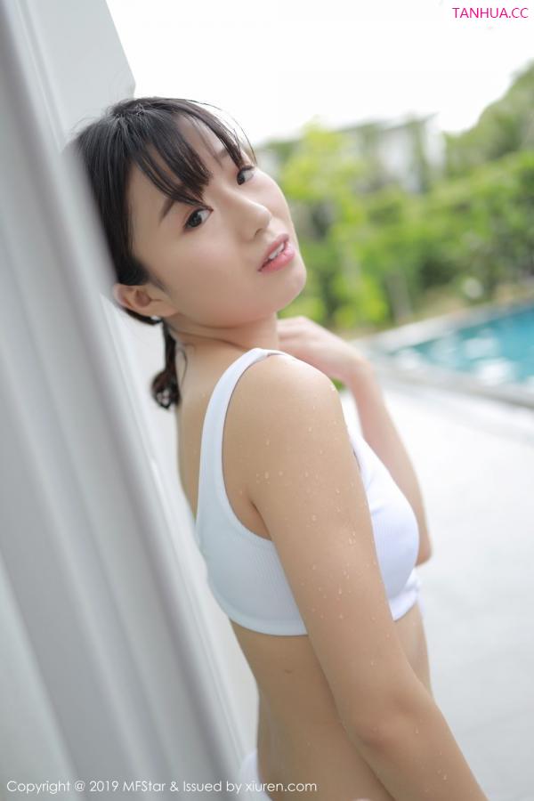 Kely香香  [MFStar]高清写真图 2019.09.23 VOL.214 Baileys 香儿第7张图片